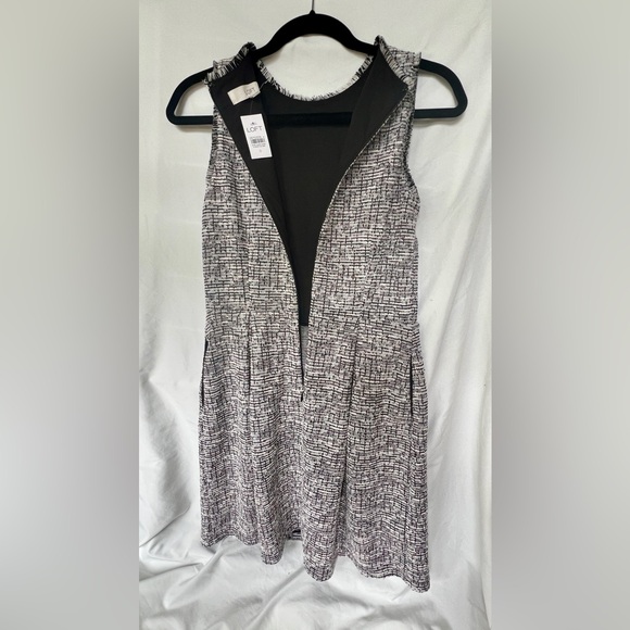 NWT LOFT - Tweed Sleeveless A-Line Dress with Pockets! - Picture 3 of 9